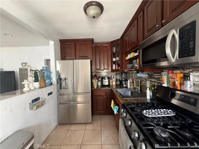 512 S Willowbrook, Compton, CA 90220