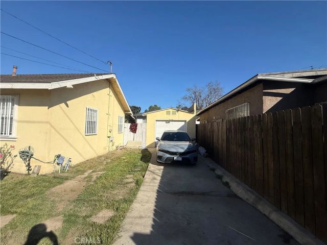 512 S Willowbrook, Compton, CA 90220