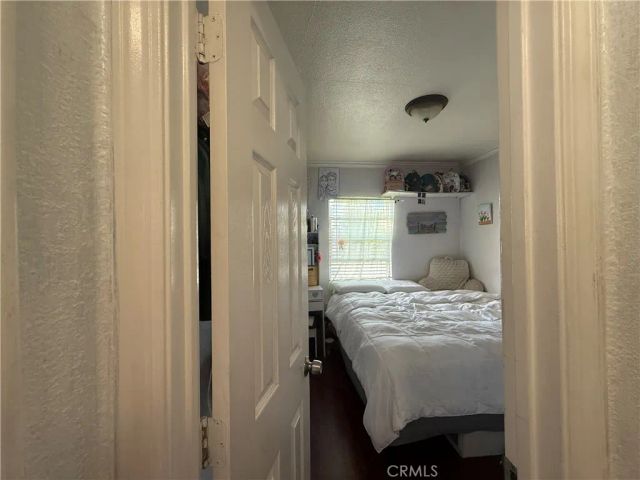 512 S Willowbrook, Compton, CA 90220
