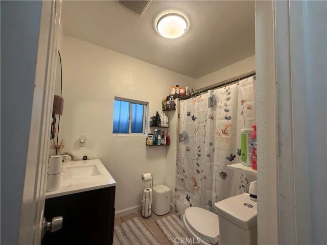 512 S Willowbrook, Compton, CA 90220