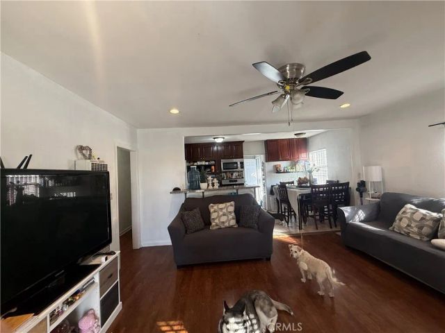 512 S Willowbrook, Compton, CA 90220
