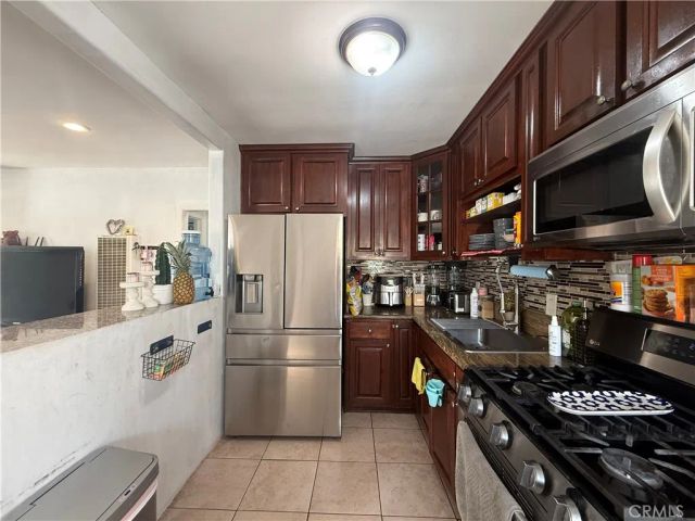 512 S Willowbrook, Compton, CA 90220