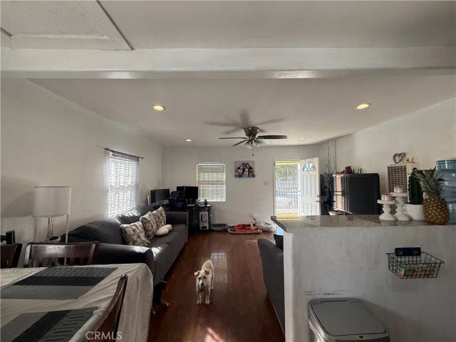 512 S Willowbrook, Compton, CA 90220
