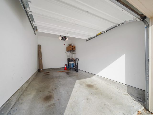 6804 Westview Drive 2201, Houston, TX 77055