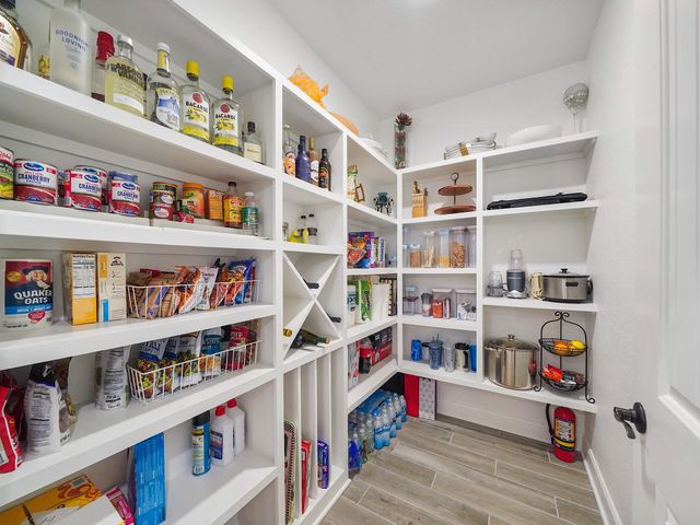 6804 Westview Drive 2201, Houston, TX 77055