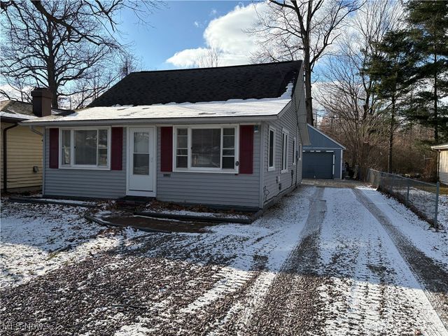 656 Hazelwood Drive, Vermilion, OH 44089