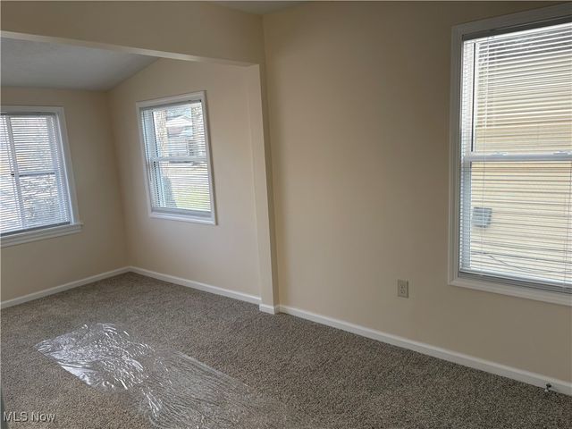 656 Hazelwood Drive, Vermilion, OH 44089