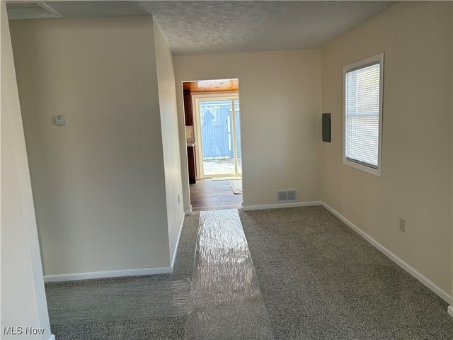 656 Hazelwood Drive, Vermilion, OH 44089