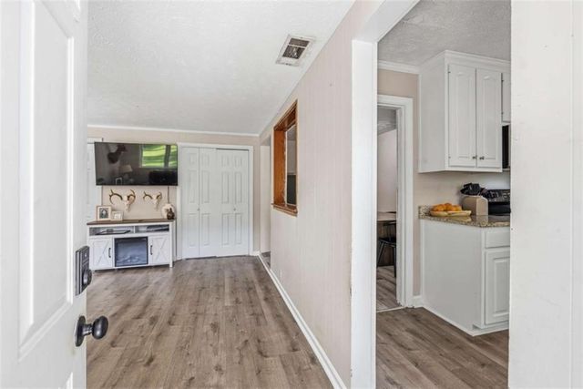 186 S Forest Avenue S, Social Circle, GA 30025