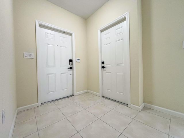 5088 SE Mariner Garden Circle, Stuart, FL 34997