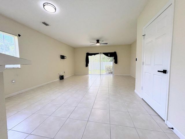 5088 SE Mariner Garden Circle, Stuart, FL 34997