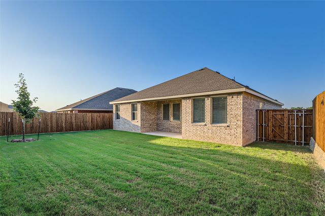 1205 Gladespring Lane, Anna, TX 75409