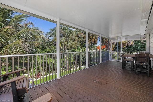 2551 Tamarind ST, St. James City, FL 33956