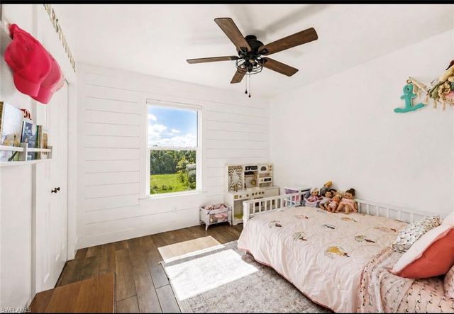 2551 Tamarind ST, St. James City, FL 33956
