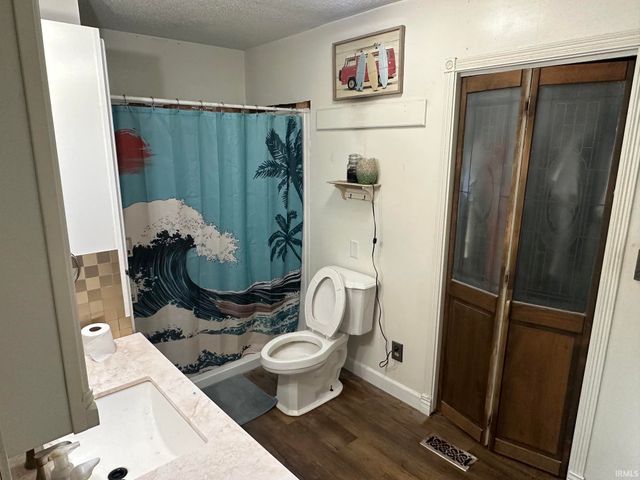 2099 W 50 S. Road, Princeton, IN 47670