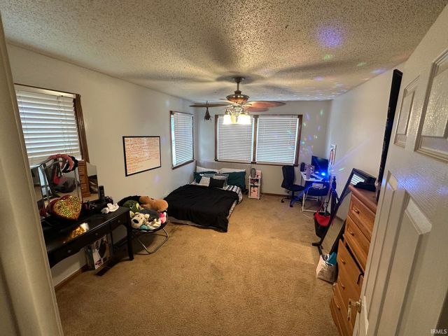 2099 W 50 S. Road, Princeton, IN 47670