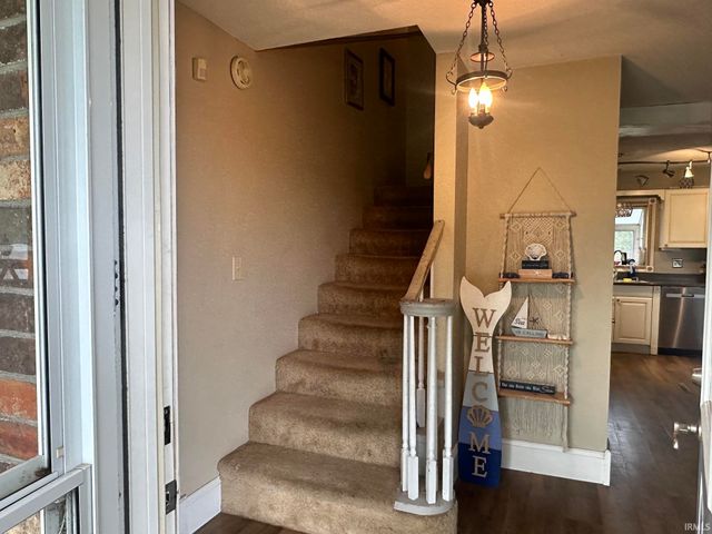 2099 W 50 S. Road, Princeton, IN 47670
