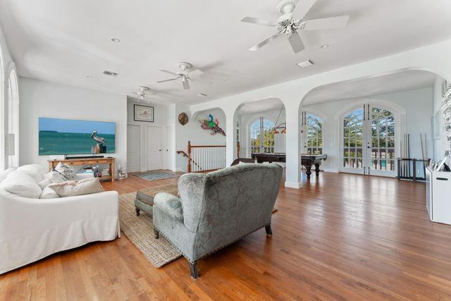 415 Palm Drive, Lower Matecumbe, FL 33036