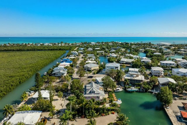 415 Palm Drive, Lower Matecumbe, FL 33036