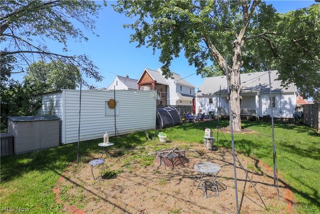 8107 Dartworth Drive, Parma, OH 44129