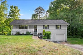 1609 Elm Ridge Way, Stone Mountain, GA 30083