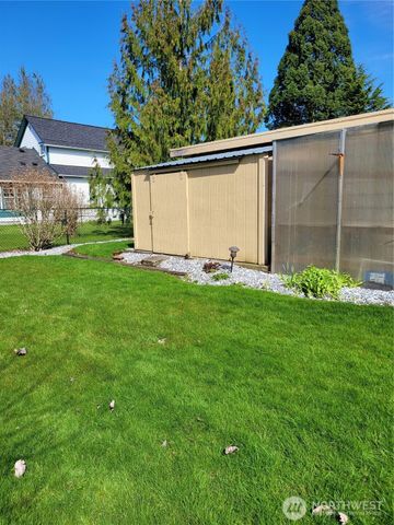 485 Spiketon Road, Buckley, WA 98321