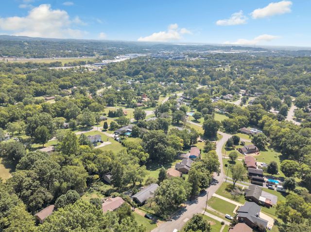509 Mathes Ct, Goodlettsville, TN 37072