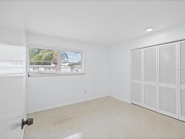 865 IMPERIAL DRIVE, Largo, FL 33771