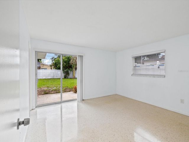 865 IMPERIAL DRIVE, Largo, FL 33771