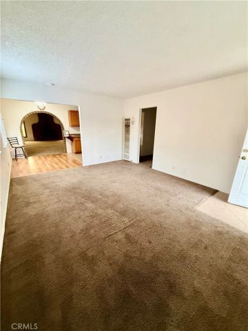 305 Beverly Avenue, Barstow, CA 92311