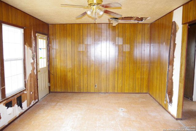 270 Gayle Ave., San Antonio, TX 78223