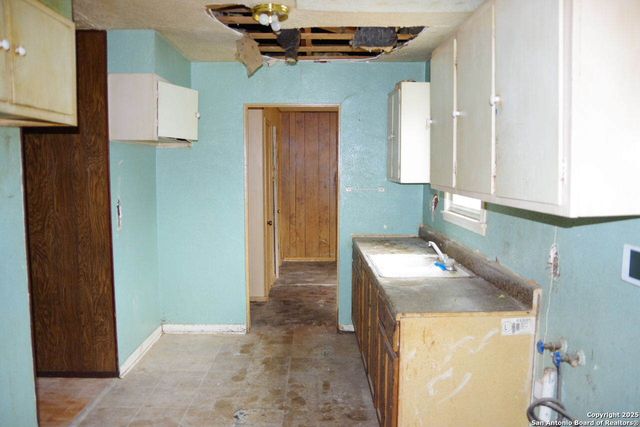 270 Gayle Ave., San Antonio, TX 78223