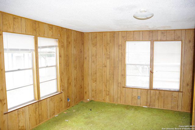 270 Gayle Ave., San Antonio, TX 78223