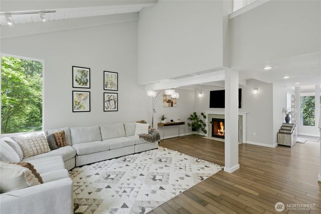 4807 E Mercer Way, Mercer Island, WA 98040