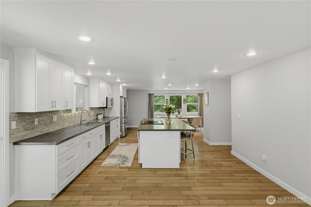 4807 E Mercer Way, Mercer Island, WA 98040