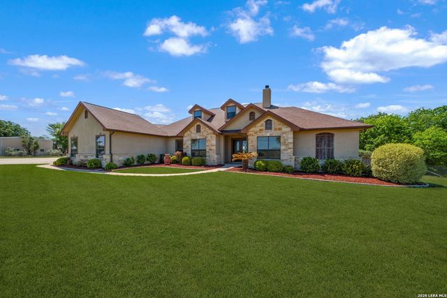 1001 Fm 471, Castroville, TX 78009