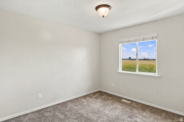 464 N 950 W, Springville, UT 84663