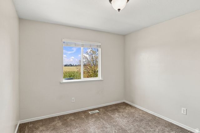 464 N 950 W, Springville, UT 84663