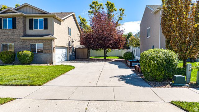 464 N 950 W, Springville, UT 84663