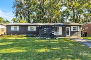 5904 Fairview Avenue, Savannah, GA 31406