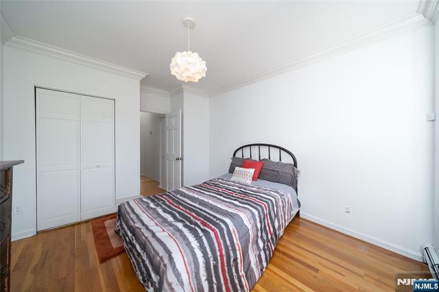 278 Monmouth Street 201, Jersey City, NJ 07302