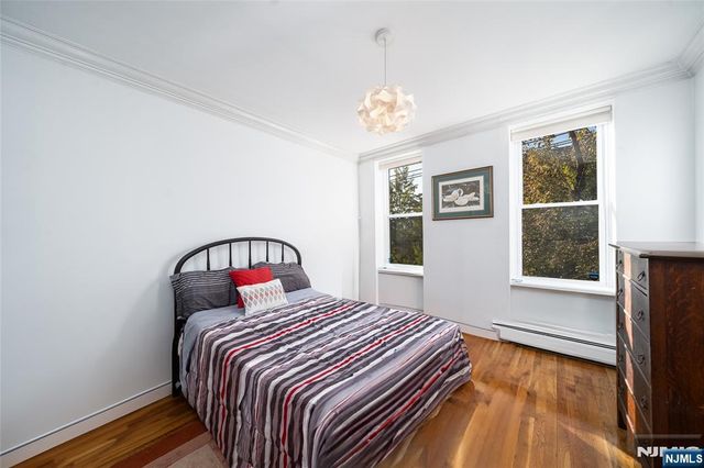 278 Monmouth Street 201, Jersey City, NJ 07302