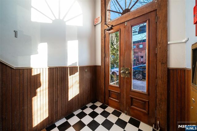 278 Monmouth Street 201, Jersey City, NJ 07302