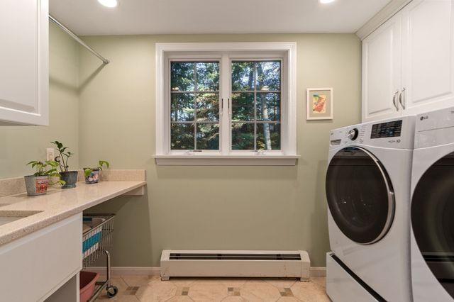 125 Chestnut St, Concord, MA 01742