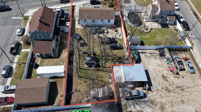 59 Wheeler Road, Central Islip, NY 11722