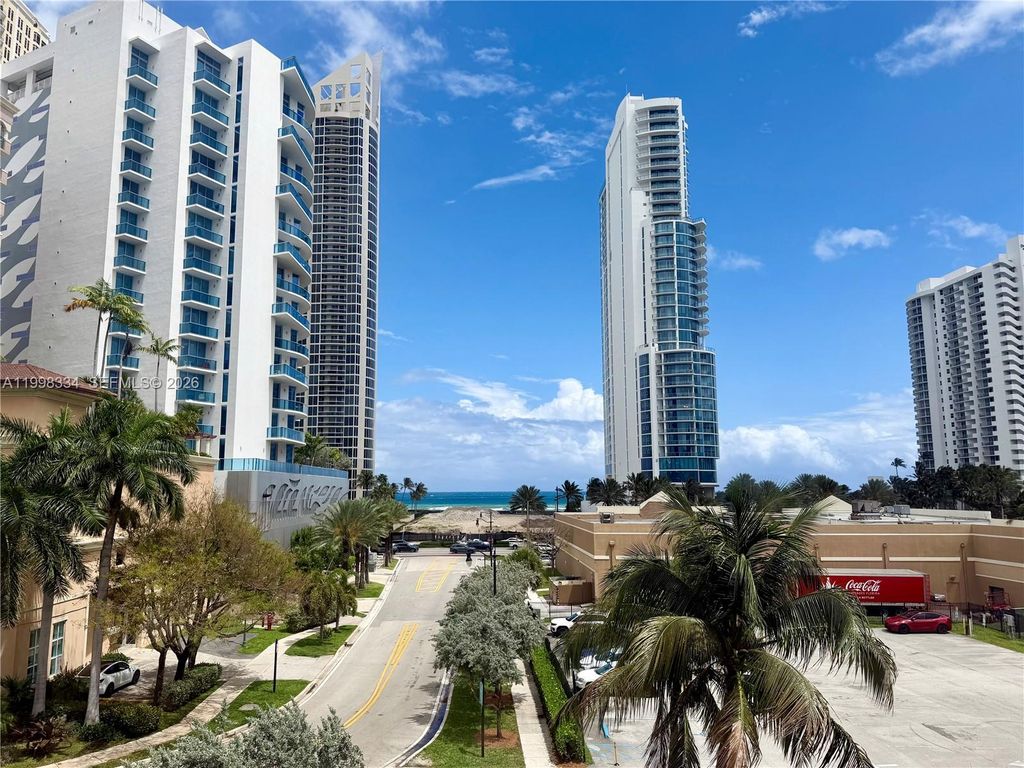 17560 Atlantic Blvd 404, Sunny Isles Beach, FL 33160