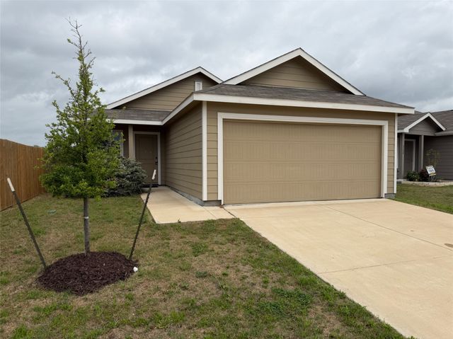 3352 Beckwith Way, Crandall, TX 75114