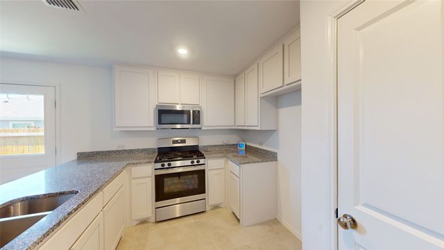 3352 Beckwith Way, Crandall, TX 75114