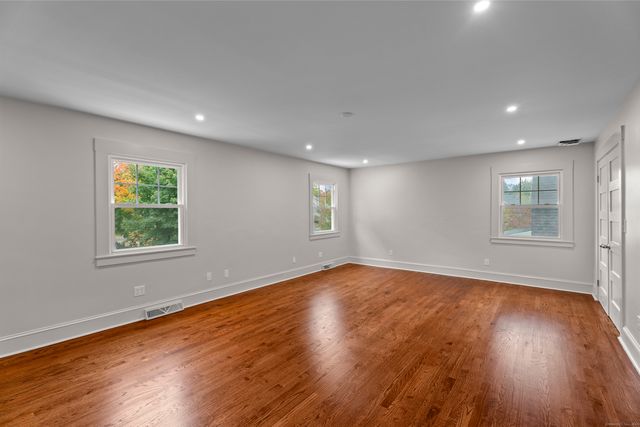 119 Westwood Road, New Haven, CT 06515