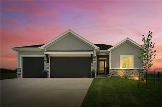 1814 Woodward Circle, Raymore, MO 64083